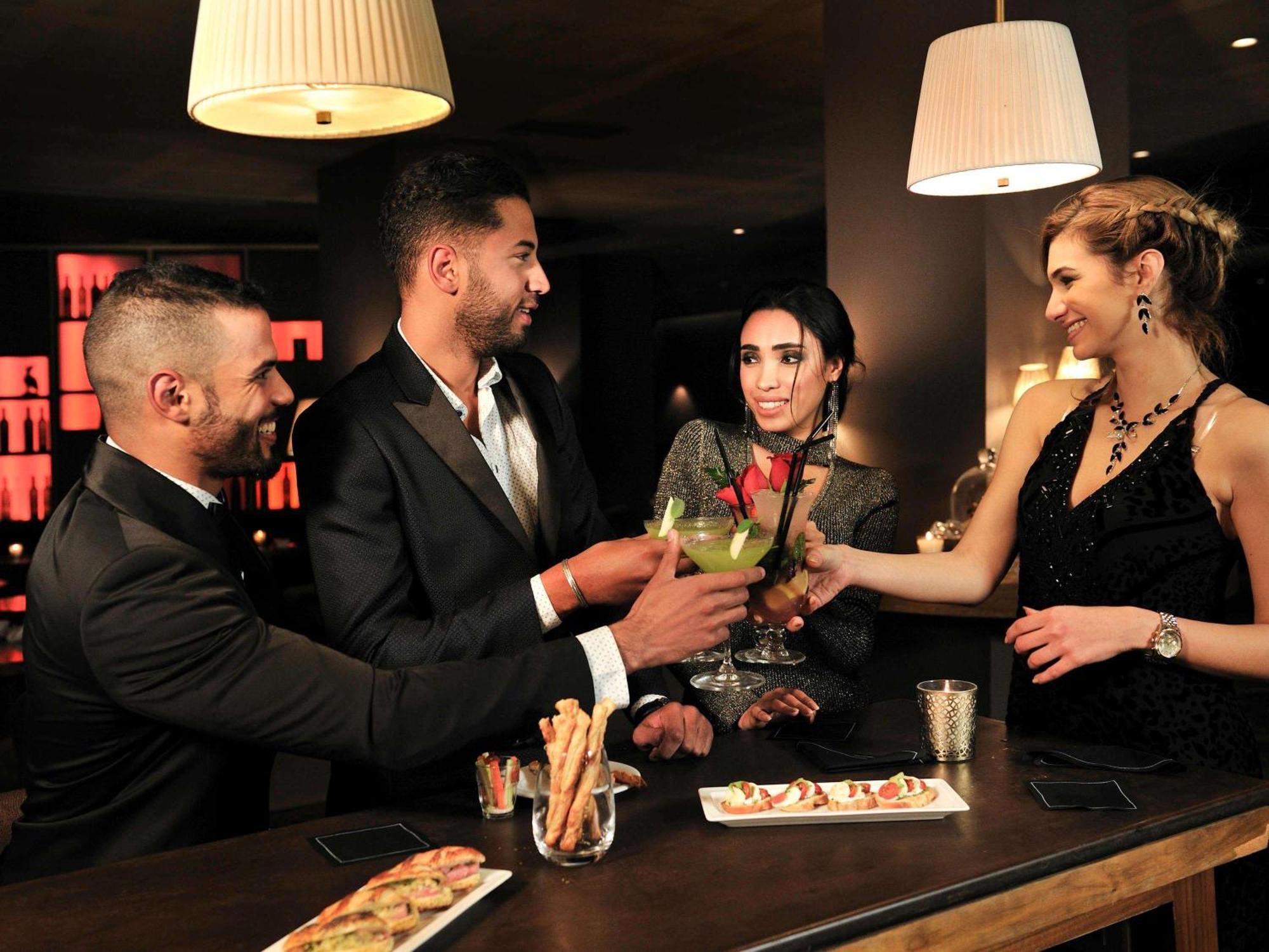 Sofitel Marrakech Palais Imperial & Spa Marrakesh Luaran gambar The bar at the Ritz-Carlton, Tarrant County